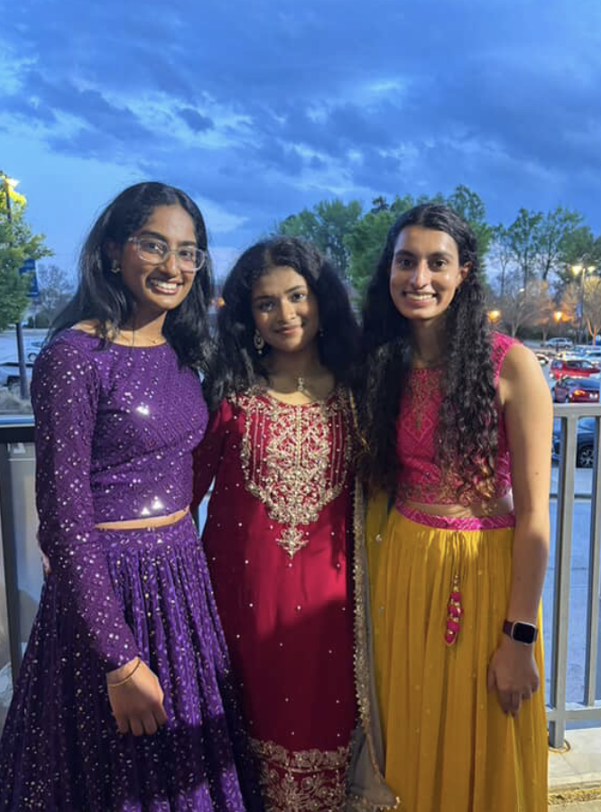 Hansika Dinasarapu (‘25) and friends outside of the Fine Arts building. Photo courtesy of Dinasarapu.